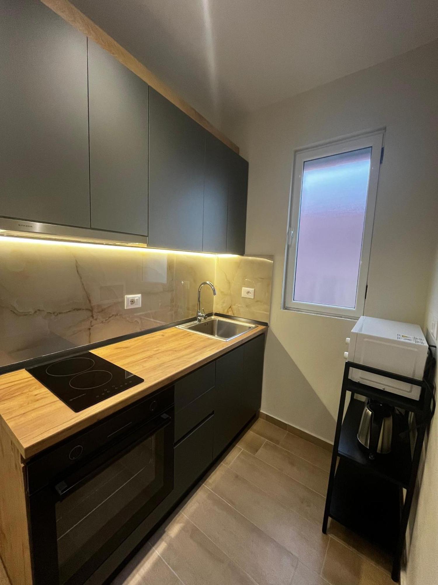 Charming Comfort Apartment Tirana Buitenkant foto