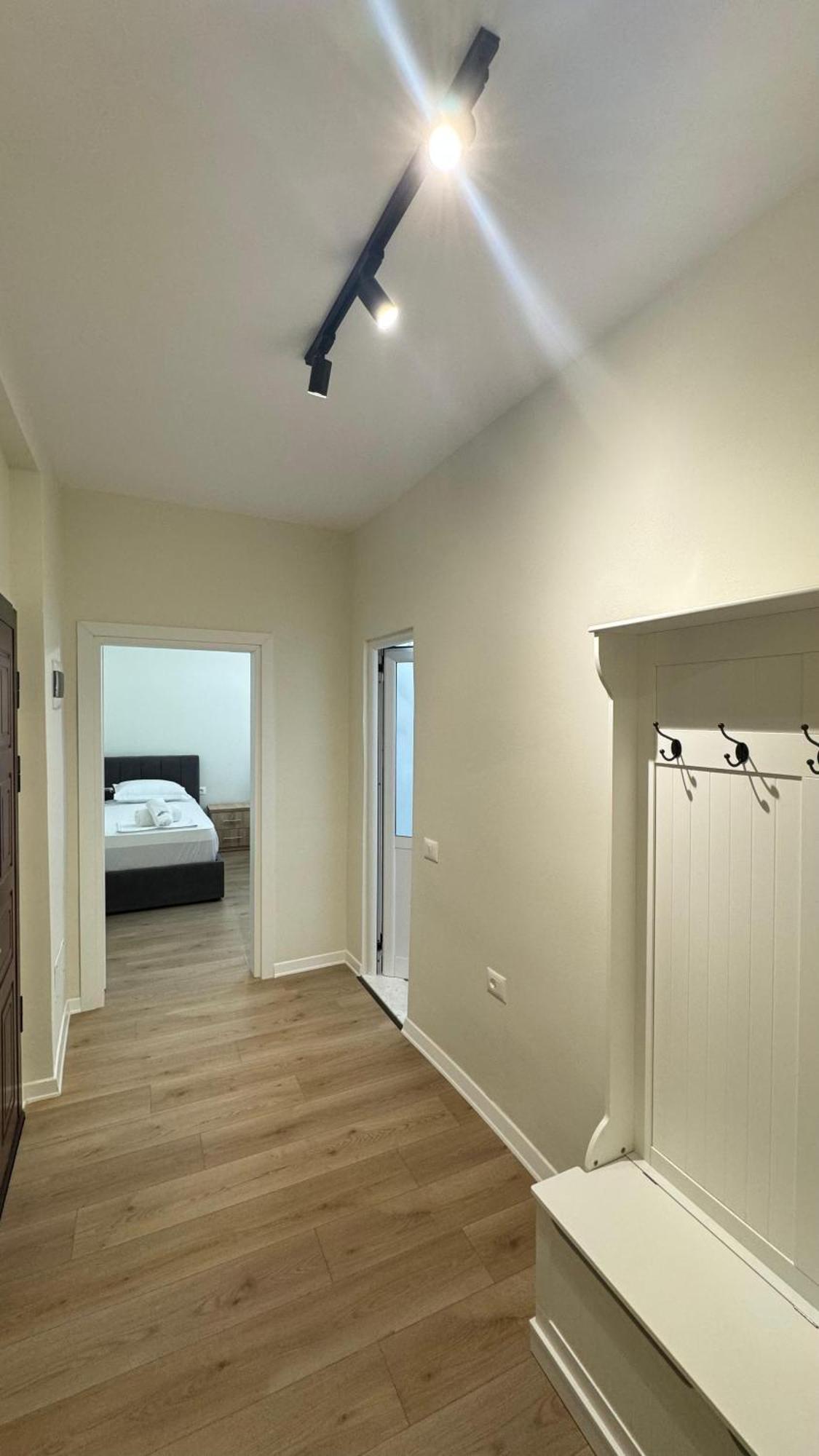 Charming Comfort Apartment Tirana Buitenkant foto