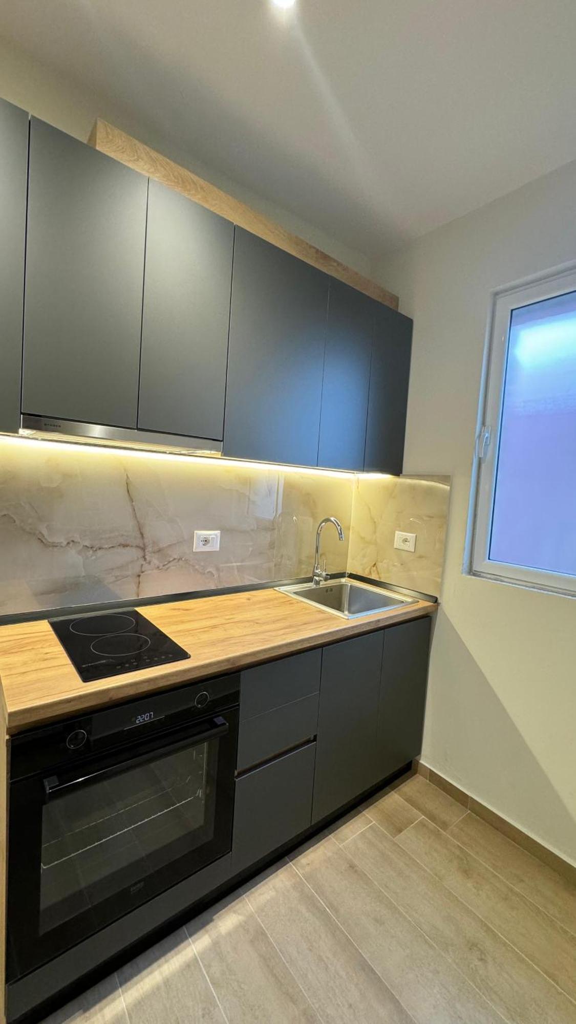 Charming Comfort Apartment Tirana Buitenkant foto