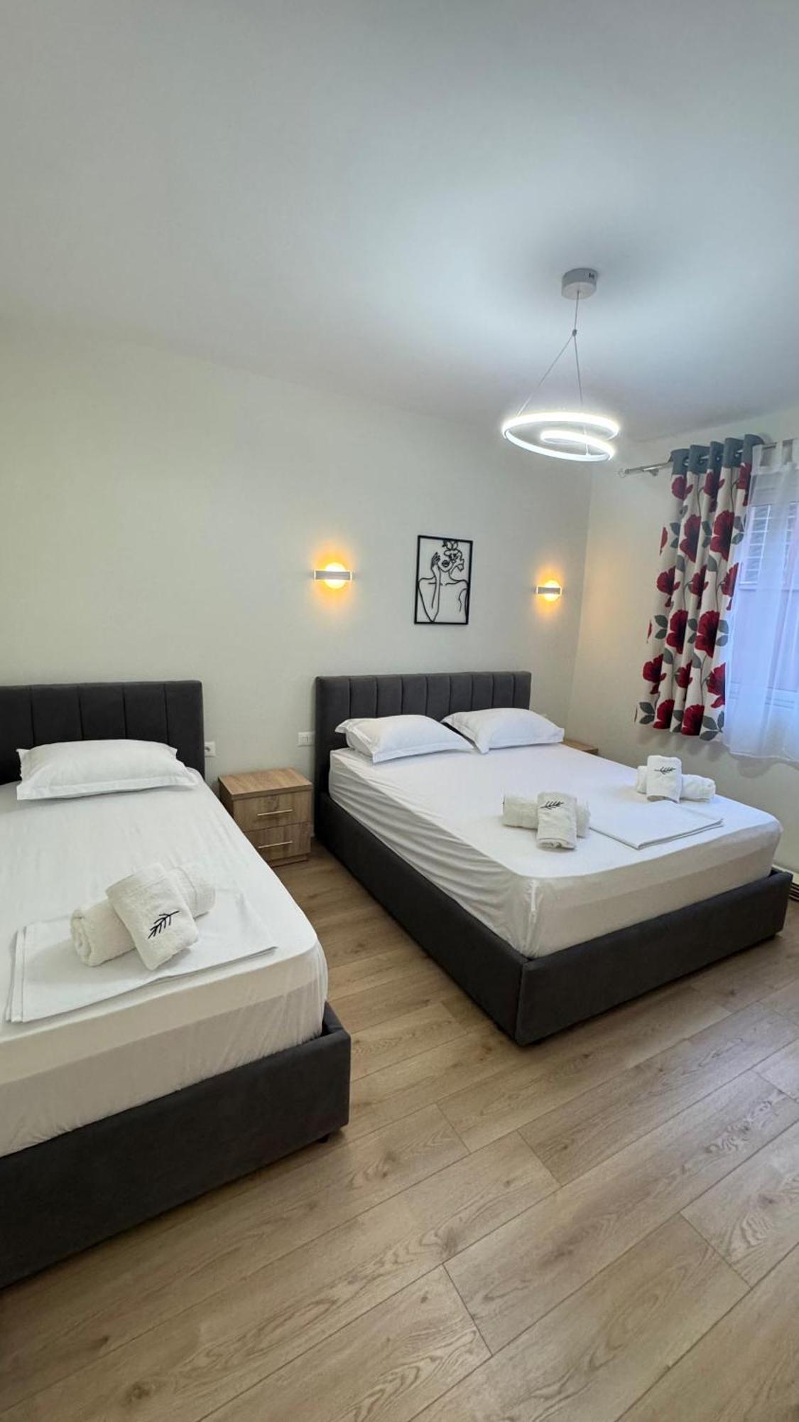 Charming Comfort Apartment Tirana Buitenkant foto